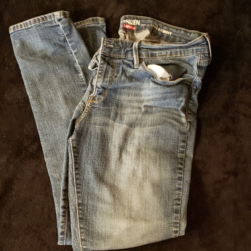 Stretch skinny jeans